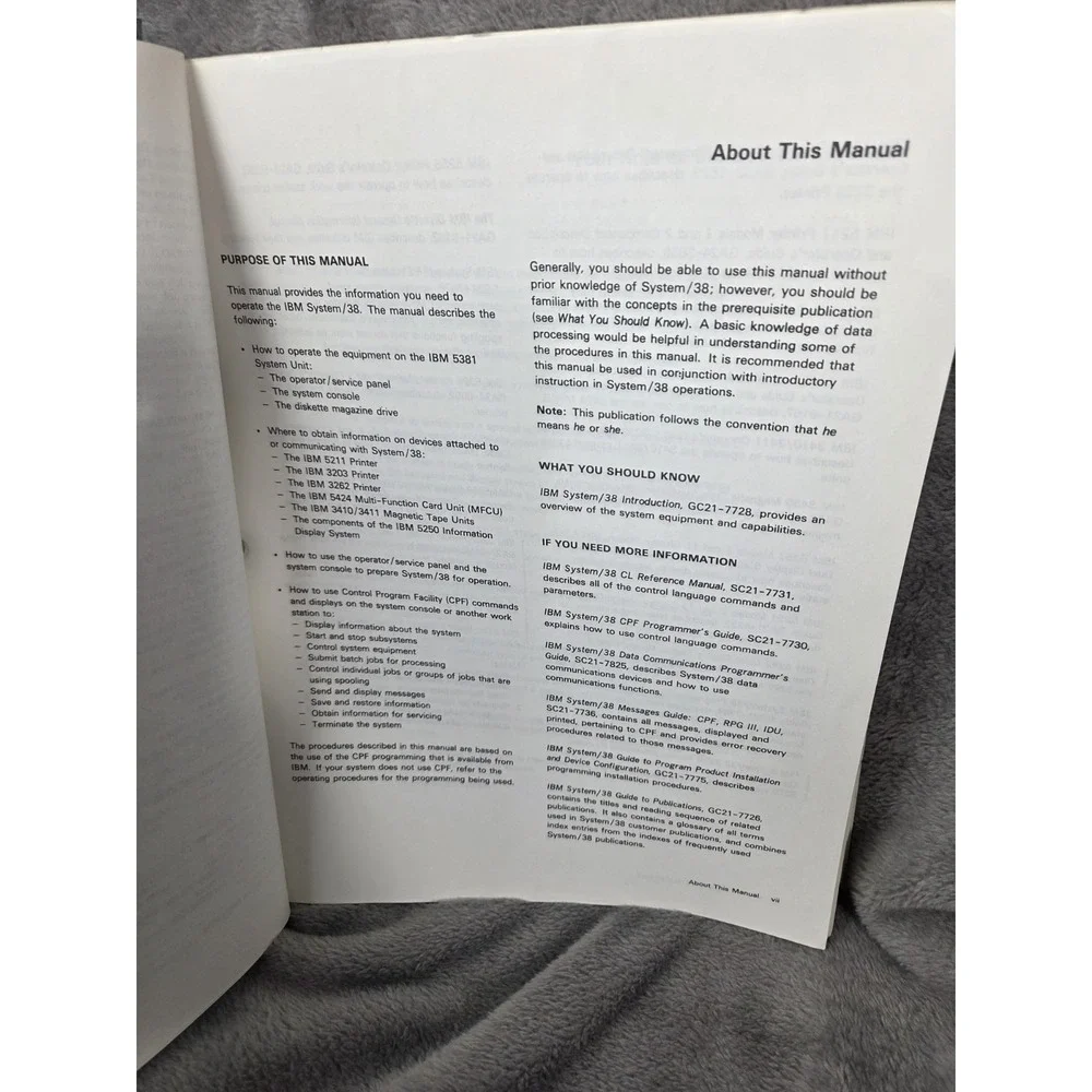 IBM Sytem/38‎  - Operator's Guide Sixth Edition 1984